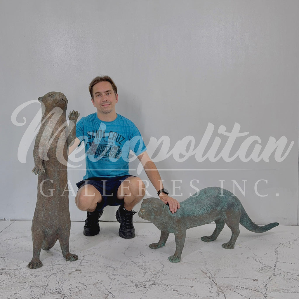 Walking Otter Bronze Fountain Statue – view 2