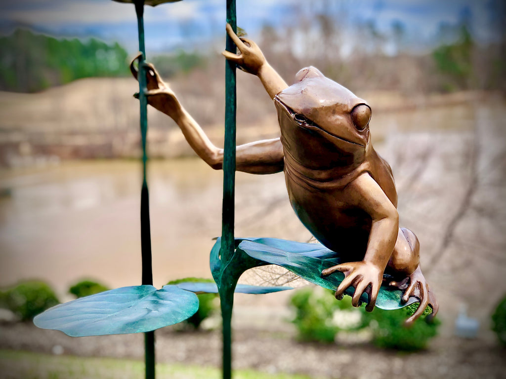 Frog on Reeds Fountain Bronze Statue – view 2