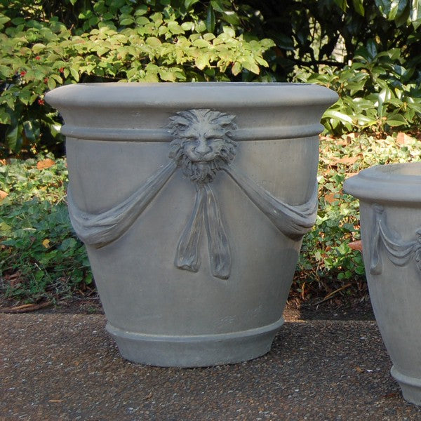 Medium Lion Fine Cast Planter