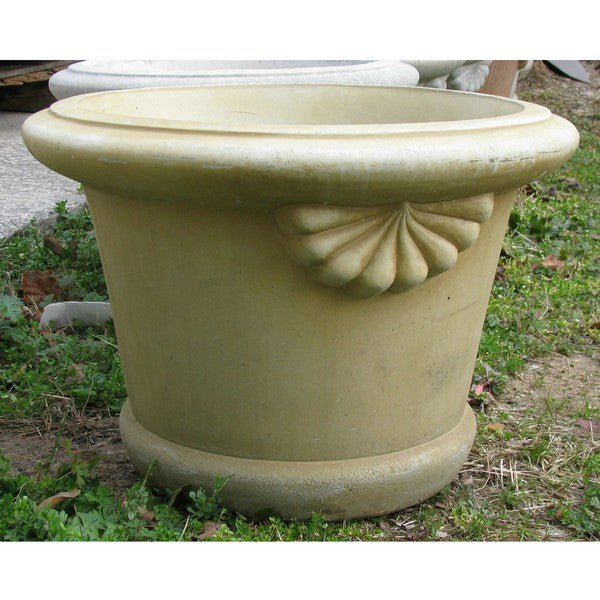  Large Fairfield Fine Cast Planter