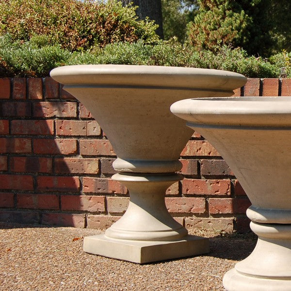 BRO-051J Tall Buchanan Urn